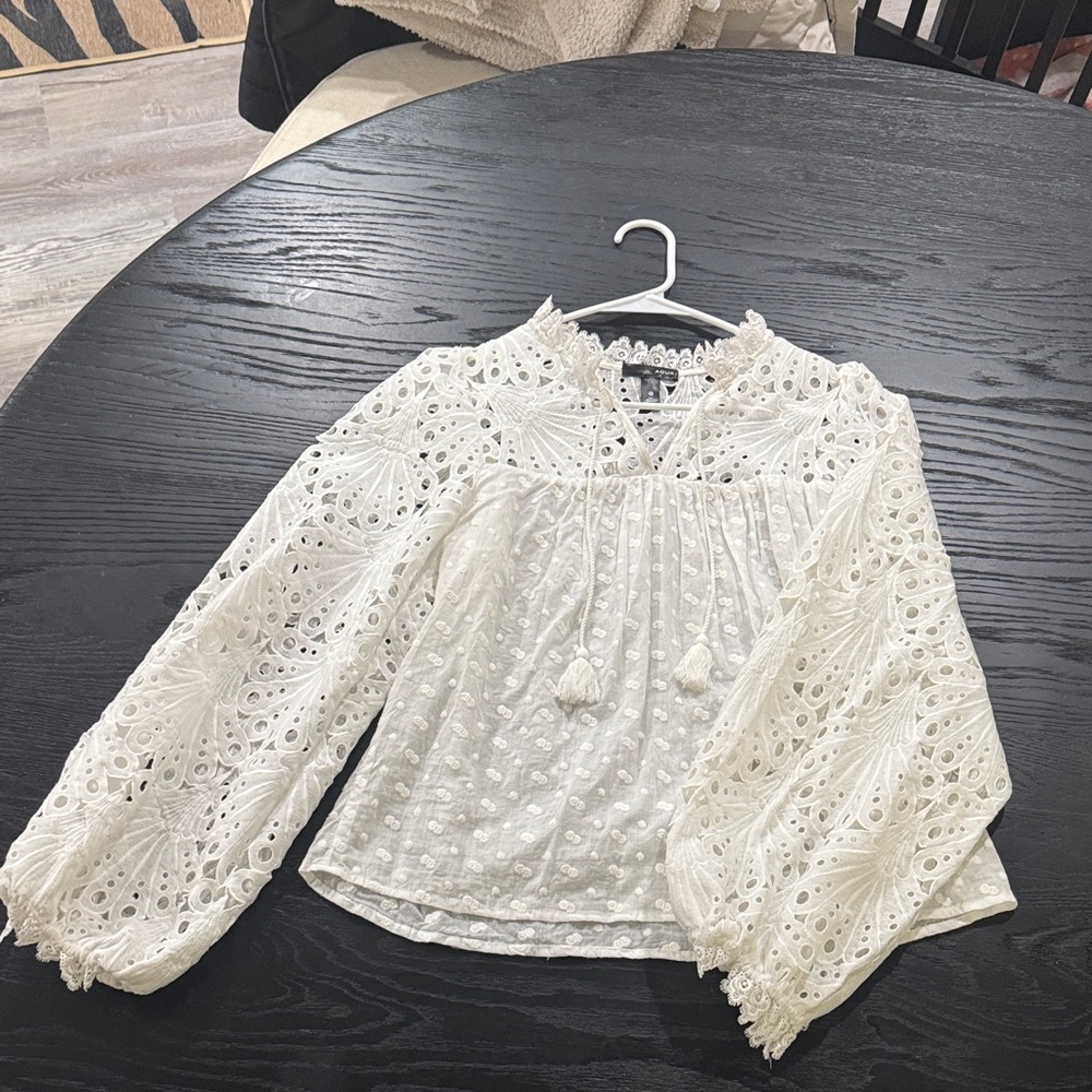 Elegant White Lace Women's Top